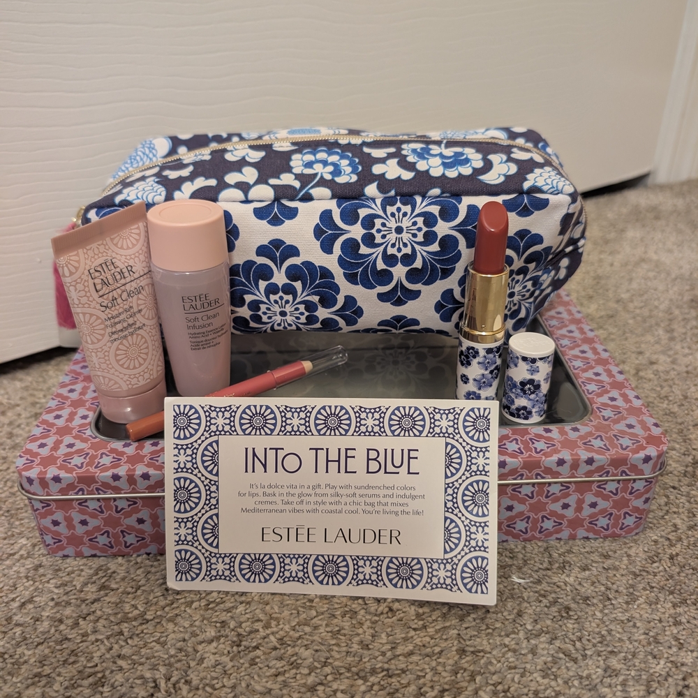 Estee Lauder Floral Makeup Set